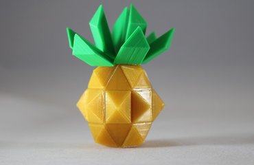 Piña en poliedro 